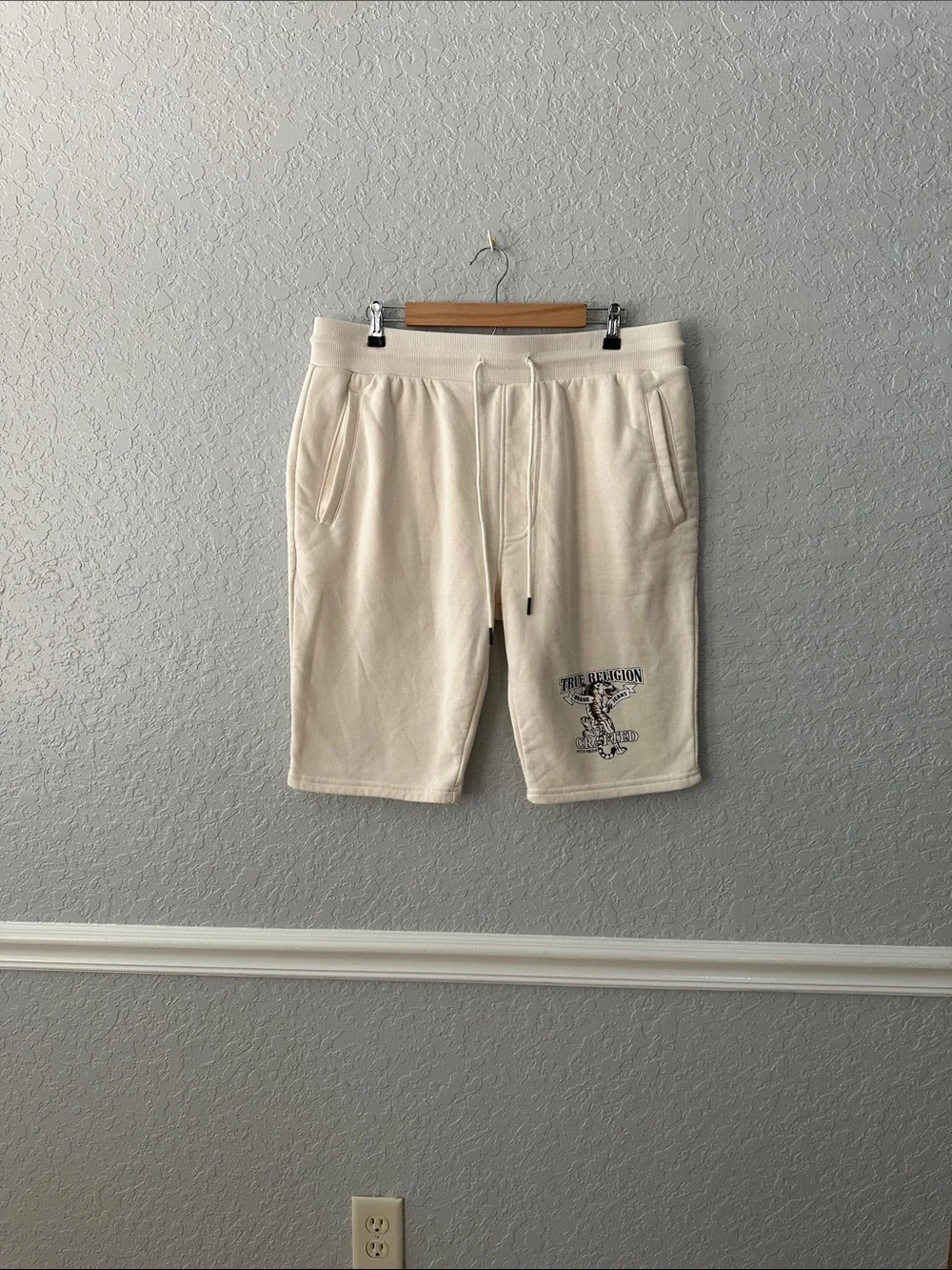 True Religion Off-White Drawstring Men's Athletic Shorts with Logo Print
